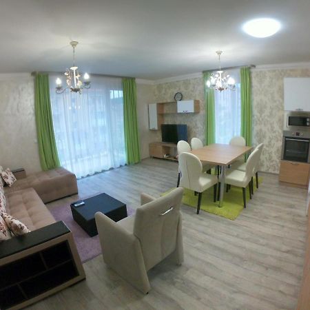 South Coast Apartments Shumen Exterior foto