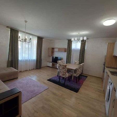 South Coast Apartments Shumen Exterior foto