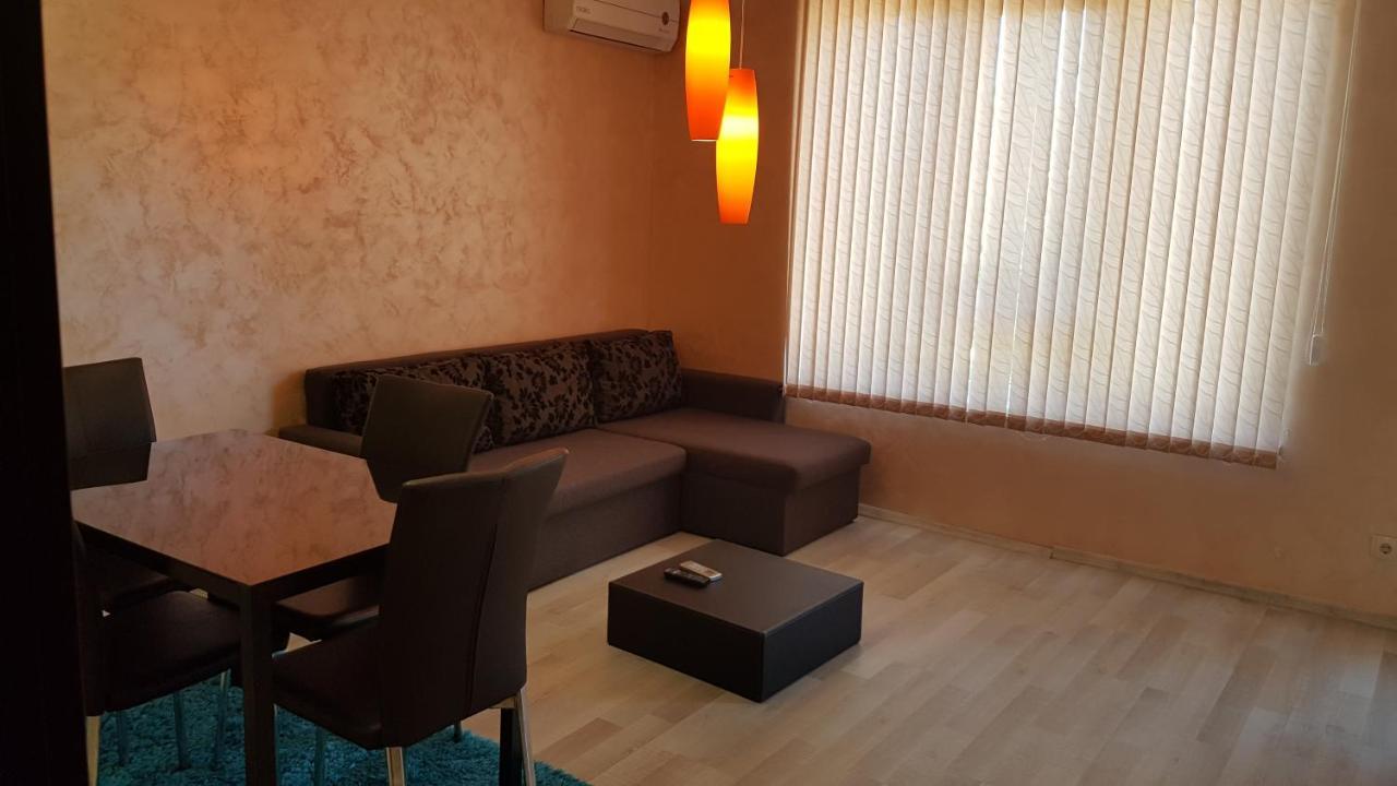 South Coast Apartments Shumen Exterior foto