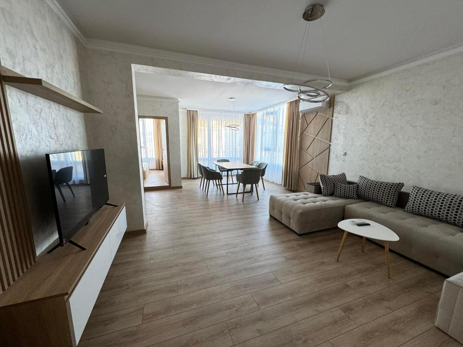 South Coast Apartments Shumen Exterior foto