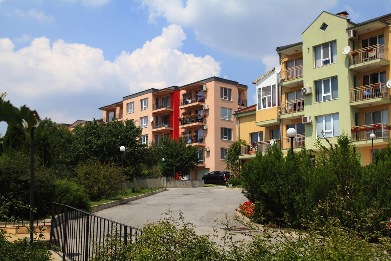 South Coast Apartments Shumen Exterior foto