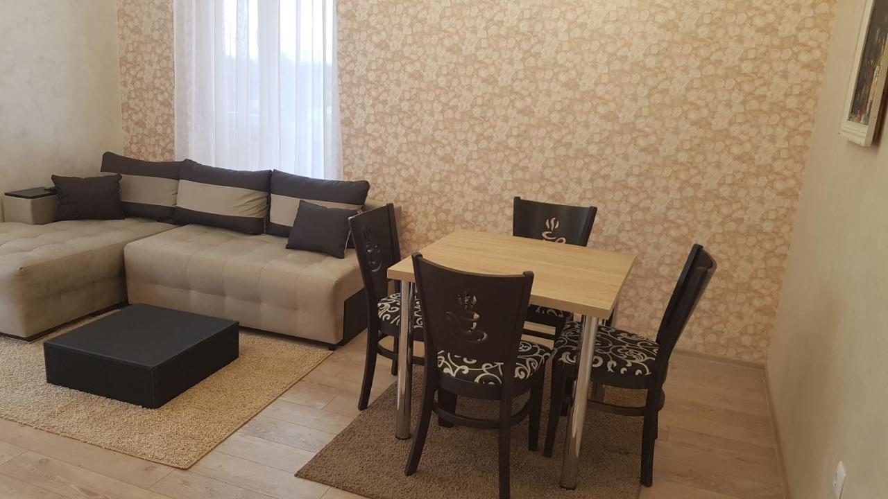 South Coast Apartments Shumen Exterior foto